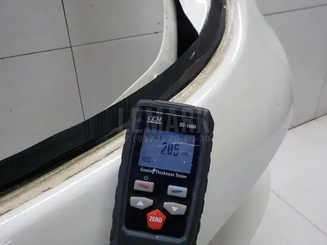 Дверь багажника
