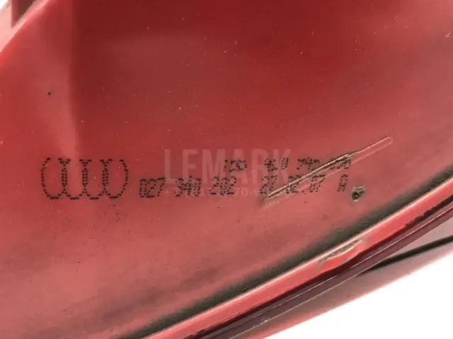 Фонарь задний в бампер правый для  Acura MDX 2001-2006