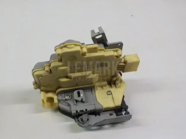 Замок двери передней правой для  Audi A3 [8V] 2013-2020