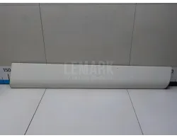 Накладка двери передней правой