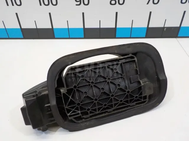Ниша лючка бензобака для  Ford Mondeo V 2015-2022
