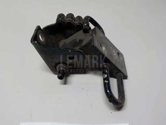 Петля двери передней правой нижняя для  Ford Sierra 1983-1987