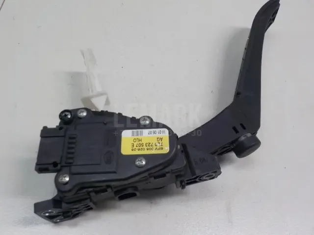 Педаль газа для  Ford Escape EUR 2007-2009