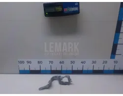 Петля двери багажника