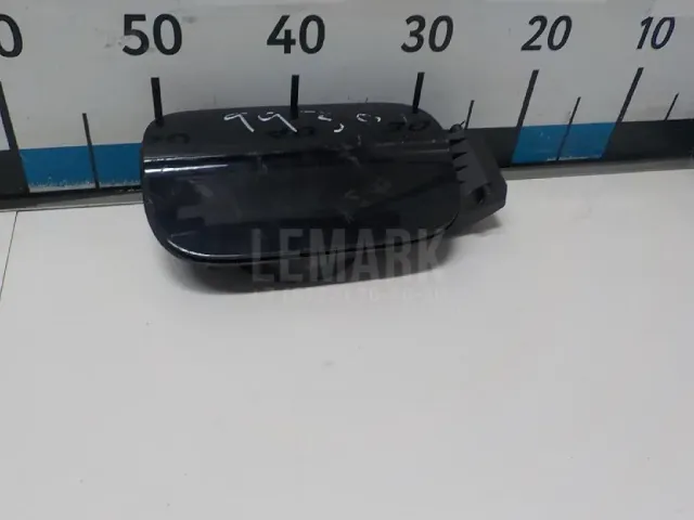 Ниша лючка бензобака для  Ford Cougar 1998-2001