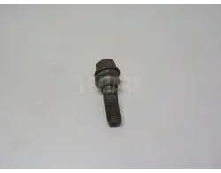 Болт колесный