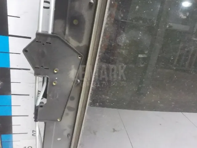 Люк в сборе электрический