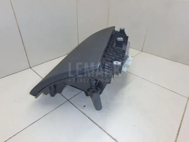 Крышка (дверца) бардачка для  Ford Fiesta 2008-2019