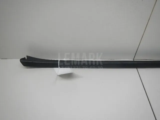 Накладка лобового стекла левая для  Alfa Romeo GT 2004-2010