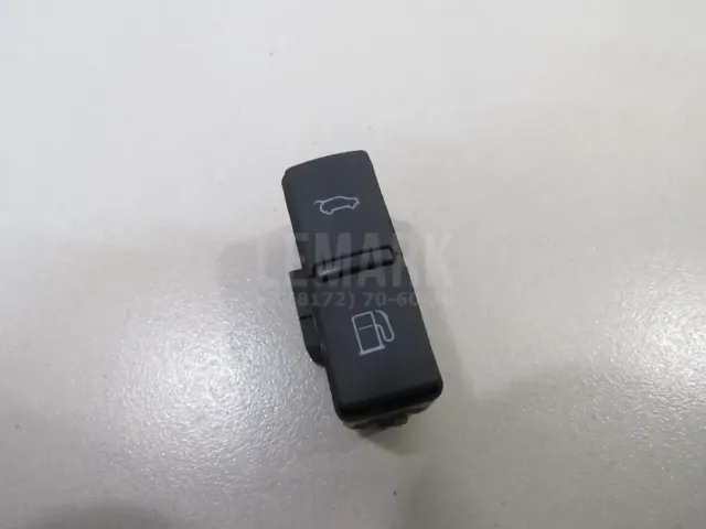 Кнопка открывания лючка бензобака для  Chery Amulet (A15) 2006-2012