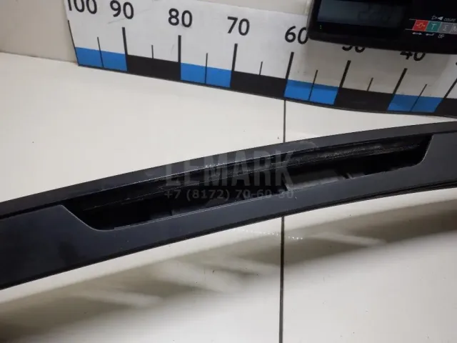 Спойлер (дефлектор) багажника