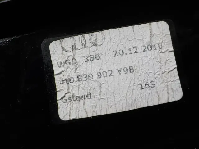 Накладка двери задней правой для  Chevrolet Silverado 1998-2007