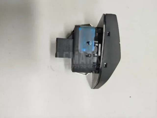 Кнопка центрального замка для  Ford Mondeo V 2015-2022