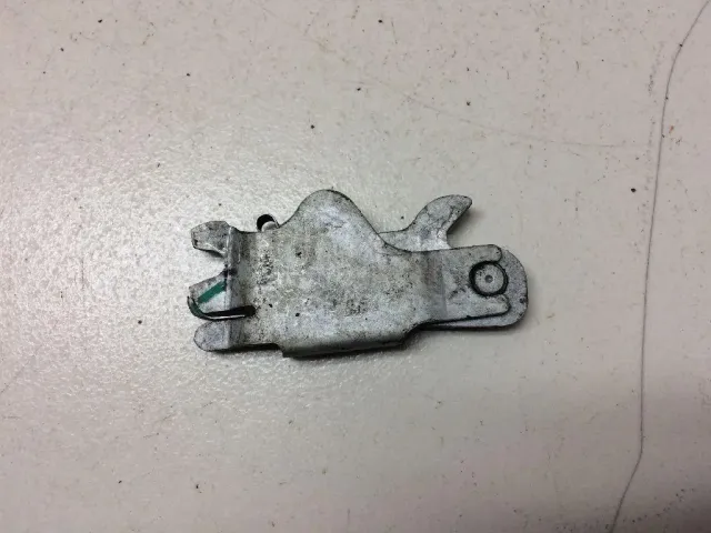 Механизм ручной подводки колодок для  Ford Fiesta 1989-1995