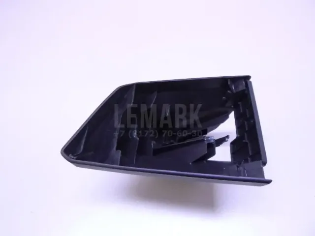 Крышка кронштейна сиденья для  Audi A4 [B6] 2000-2004