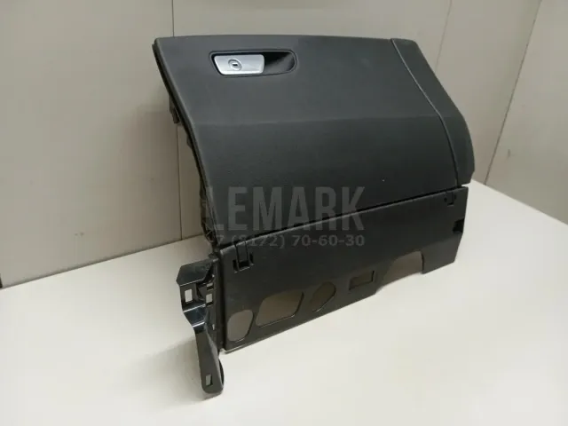 Бардачок для  BMW 2-serie F22/F23/F87 2013-2020
