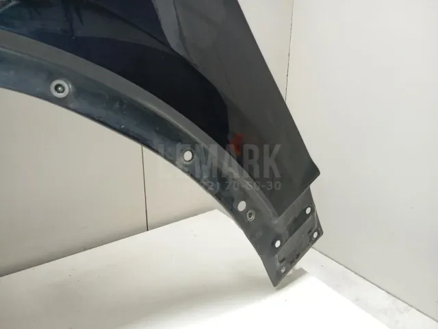 Крыло переднее левое для  HOWO A7 2009