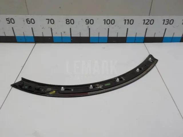 Накладка заднего крыла правого для  Fiat Croma 1985-1990