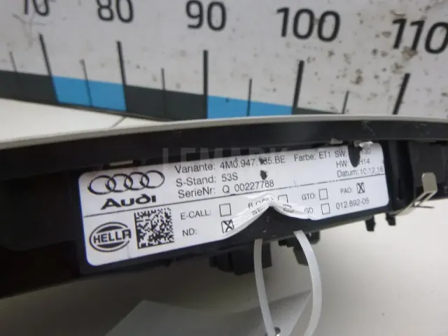 Плафон салонный для  BMW X3 F25 2010-2017