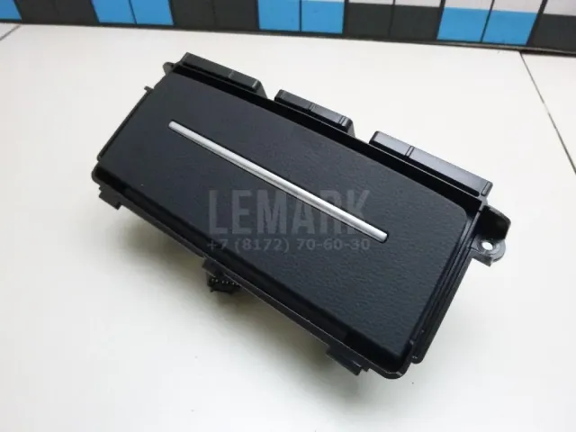Гнездо прикуривателя для  BMW 7-serie G11/G12 2015-2022