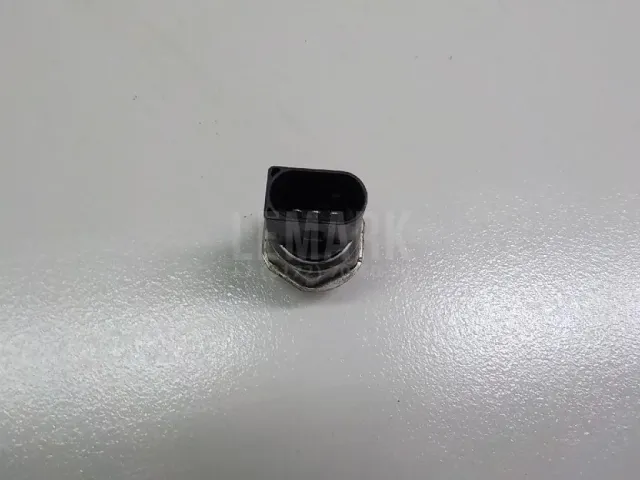 Датчик давления топлива