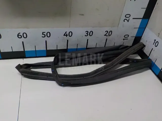 Уплотнитель (наружный) для  Exeed VX (M36T) 2021