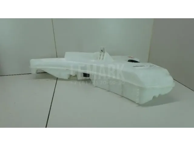 Бачок омывателя лобового стекла