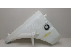 Бачок омывателя лобового стекла