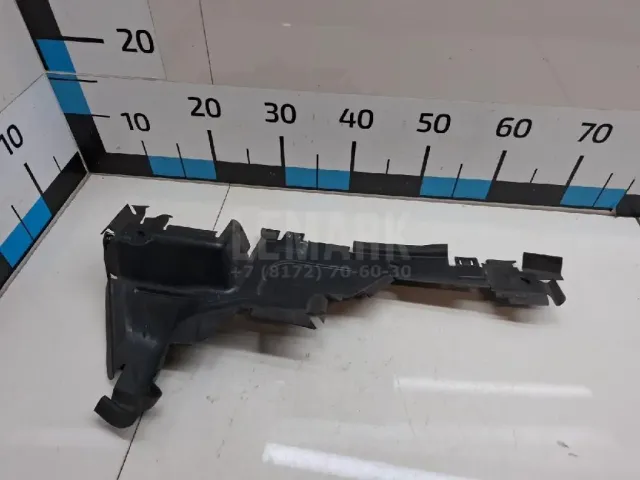 Воздуховод радиатора левый