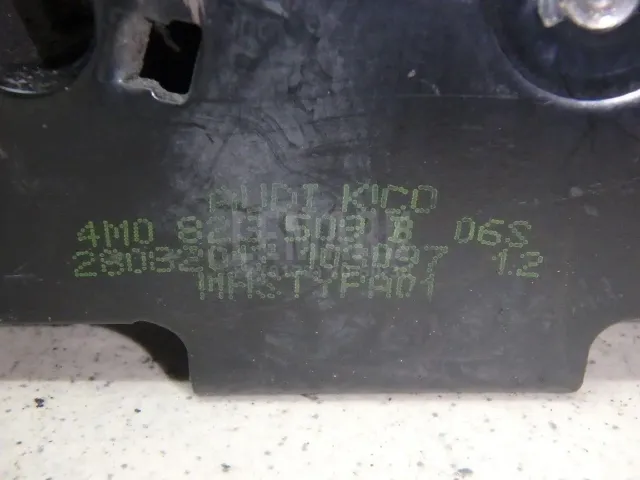 Замок капота для  BMW 5-serie E39 1995-2003