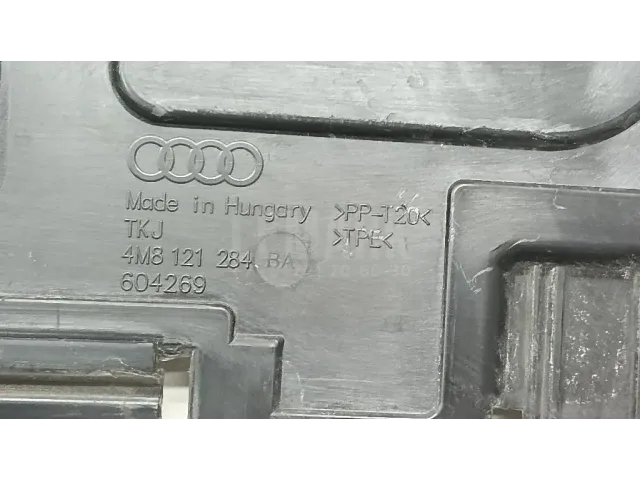 Воздуховод радиатора правый для  Audi A4 [B8] 2007-2015