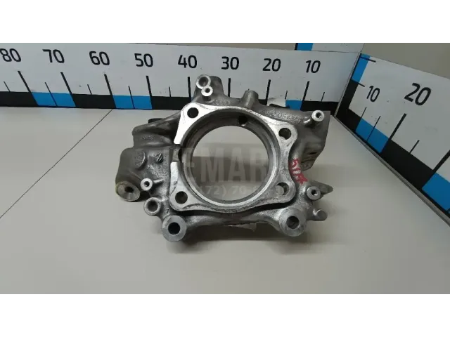 Кулак поворотный задний правый для  Audi A3 (8Y) 2020