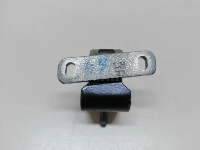 Петля двери багажника для  Chevrolet Silverado 1998-2007