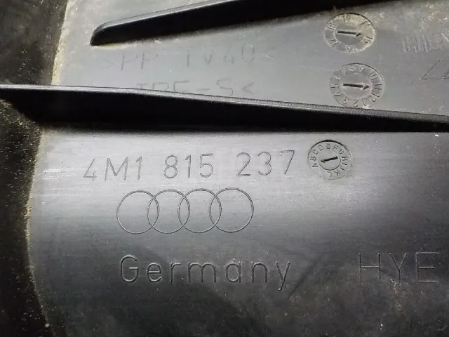 Воздуховод отопителя для  Audi A4 [B8] 2007-2015