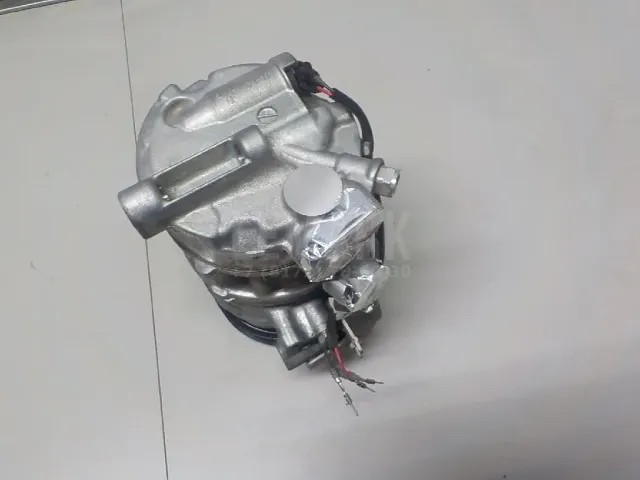Компрессор кондиционера для  Ford S-MAX 2006-2015