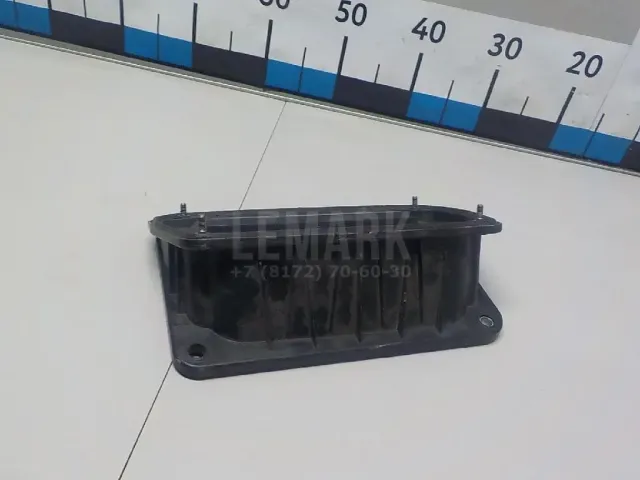 Воздуховод отопителя