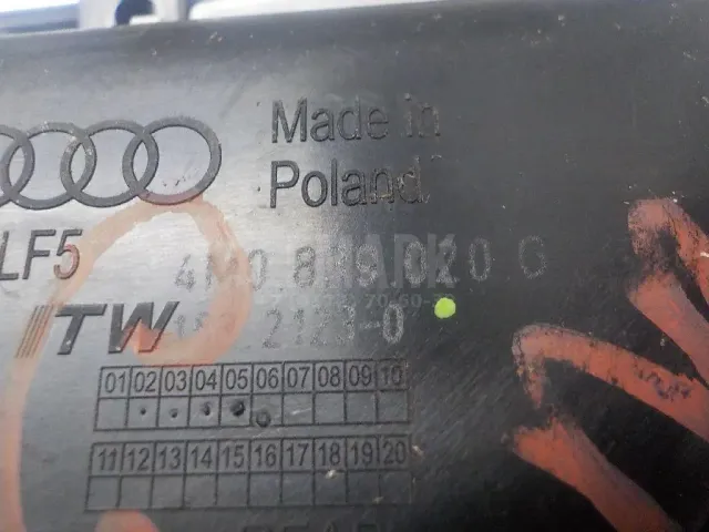 Ручка двери задней внутренняя правая для  Audi 100/200 [43] 0-1983