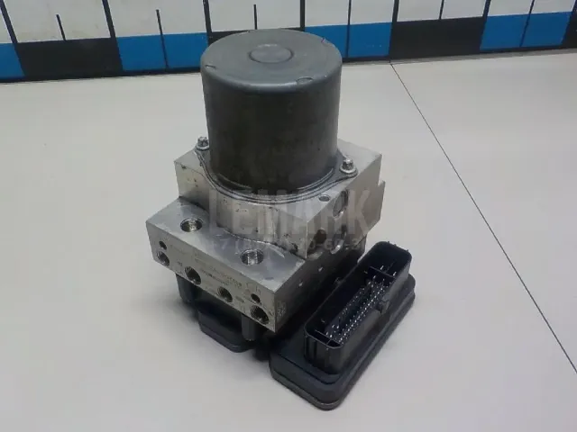 Блок ABS (насос)