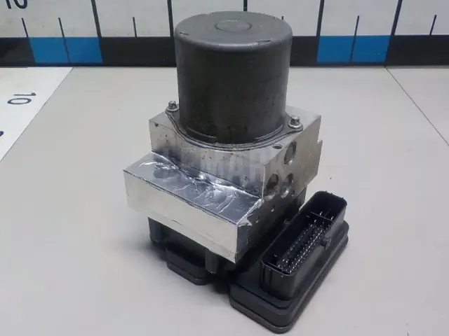 Блок ABS (насос)
