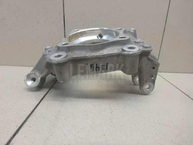 Кулак поворотный задний правый для  Audi Q3 (8U) 2012-2018