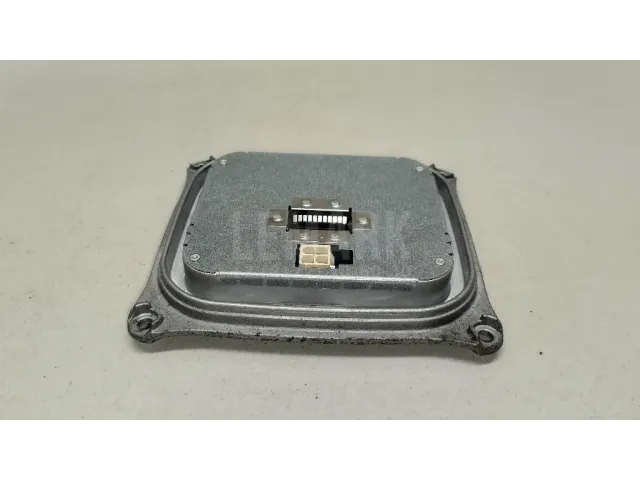 Блок ксеноновой лампы для  BMW 5-serie G30/G31/F90 2017-2023