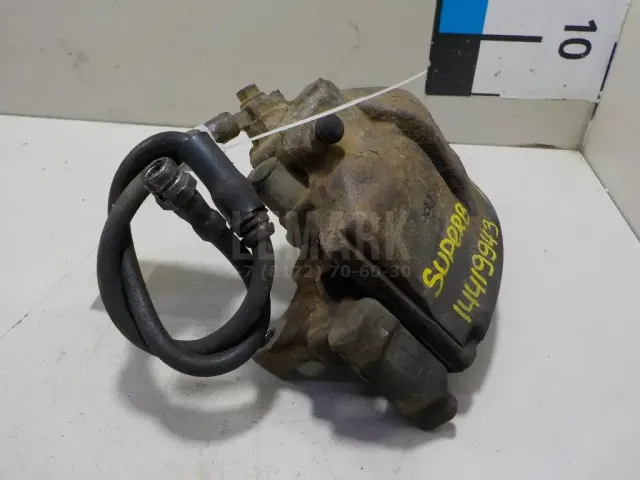 Суппорт тормозной передний правый для  Audi Allroad quattro 2006-2012