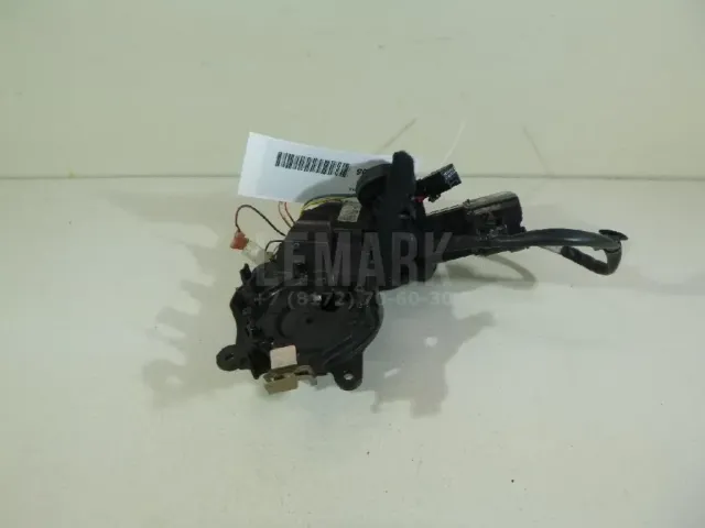 Кронштейн зеркала левый для  CASE SV300 2012