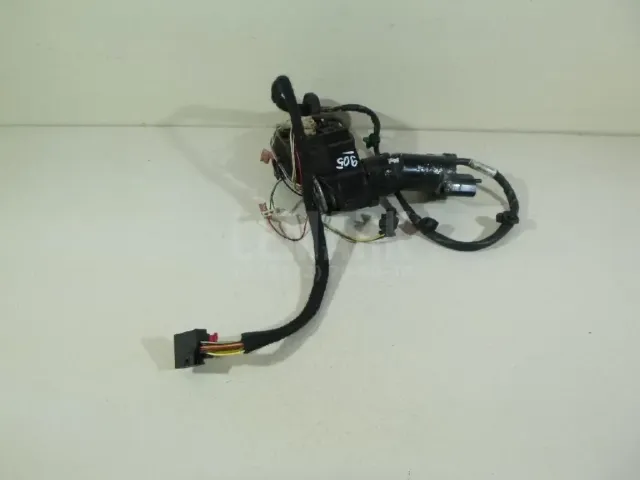 Кронштейн зеркала левый для  CASE SV300 2012