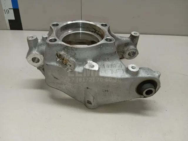 Кулак поворотный задний правый для  Ford Mondeo III 2000-2007