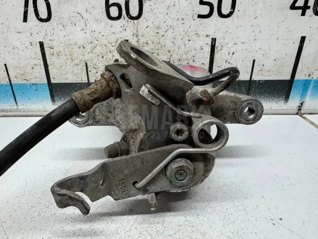 Суппорт тормозной задний правый для  Ford Focus I 1998-2005