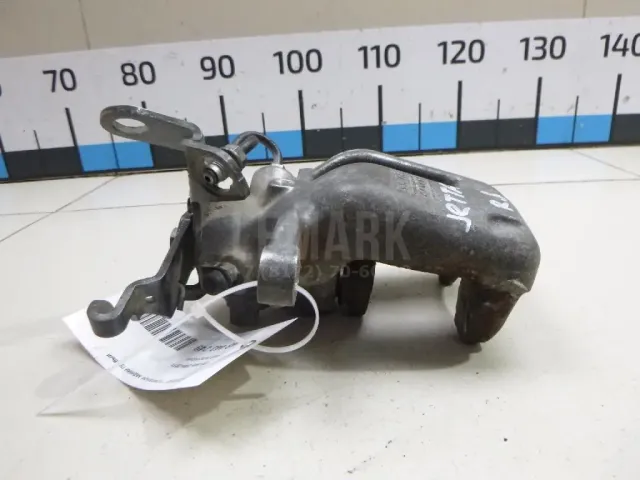 Суппорт тормозной задний правый для  Ford Focus I 1998-2005