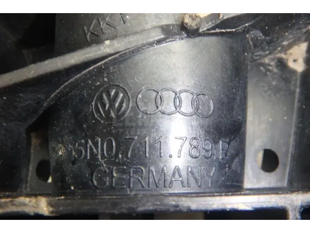 Кронштейн крепления троса КПП для  Audi A3 [8V] 2013-2020