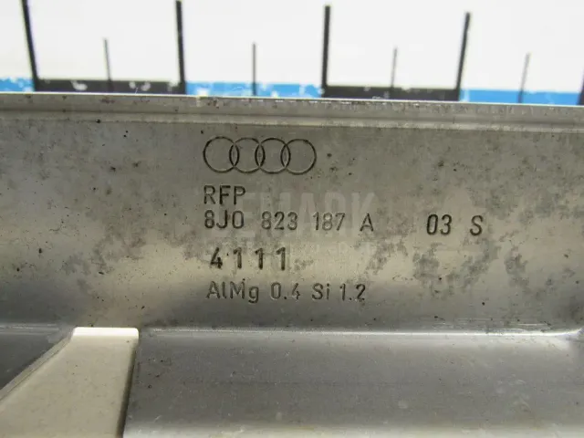 Кожух замка капота для  Audi A3 [8V] 2013-2020