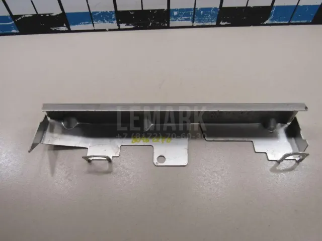 Кожух замка капота для  Audi A3 [8V] 2013-2020